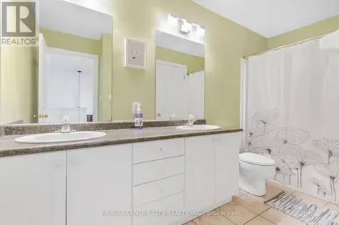 67 Ralgreen Crescent Kitchener ON N2M 1V1