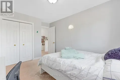 67 Ralgreen Crescent Kitchener ON N2M 1V1