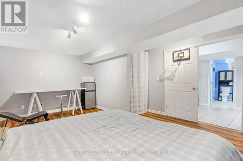 67 Ralgreen Crescent Kitchener ON N2M 1V1