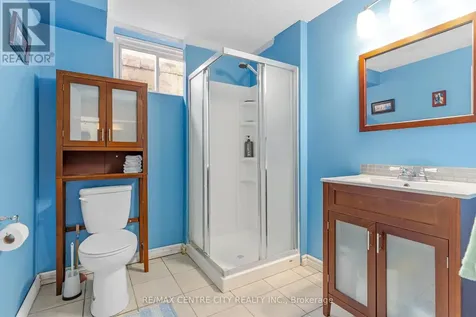 67 Ralgreen Crescent Kitchener ON N2M 1V1