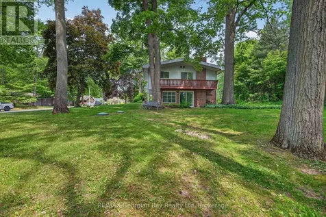 329 Glenbrook Drive Midland ON L4R 5G4