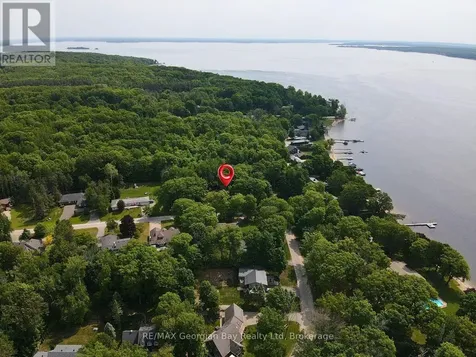 329 Glenbrook Drive Midland ON L4R 5G4
