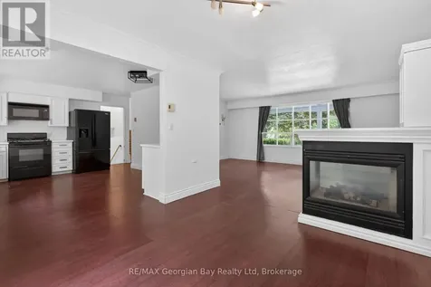 329 Glenbrook Drive Midland ON L4R 5G4