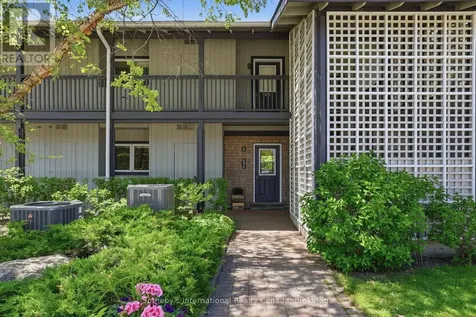 694 Johnston Park Avenue Collingwood ON L9Y 5C7