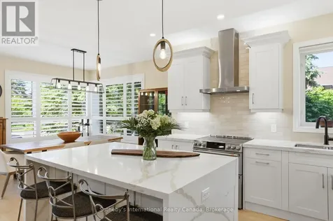 694 Johnston Park Avenue Collingwood ON L9Y 5C7