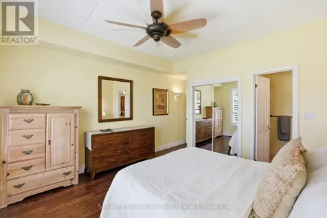 694 Johnston Park Avenue Collingwood ON L9Y 5C7