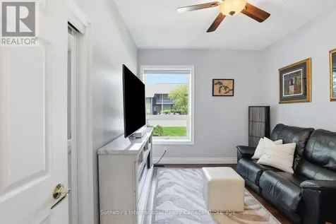 694 Johnston Park Avenue Collingwood ON L9Y 5C7