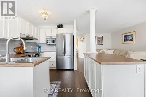 1064 Candlewood Street Ottawa ON K4A 5E9