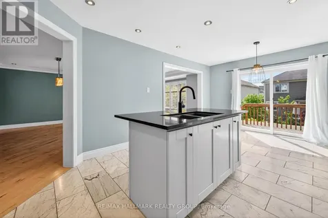 3516 Cambrian Road Ottawa ON K2J 0V1
