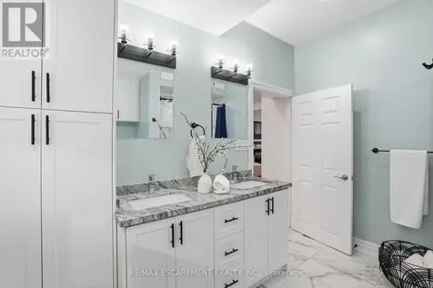 118 Victoria Street Brantford ON N3S 3K8