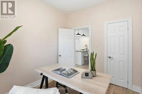 118 Victoria Street Brantford ON N3S 3K8