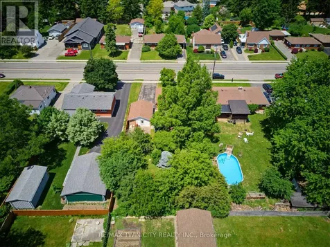22 Dunsdon Street Brantford ON N3R 3J3