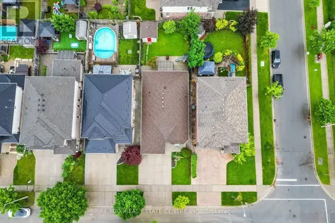 506 Jones Road Hamilton (lakeshore) ON L8E 6E3