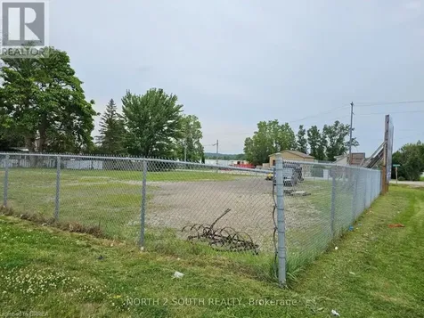 1324 Colborne Street East Brantford ON N3T 5L4
