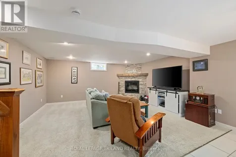 48 Circlewood Drive St. Thomas ON N5P 4P3