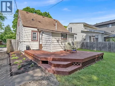 1218 California Avenue Windsor ON N9B 2Z9