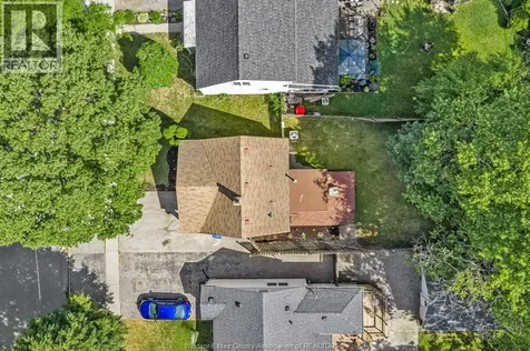 1218 California Avenue Windsor ON N9B 2Z9