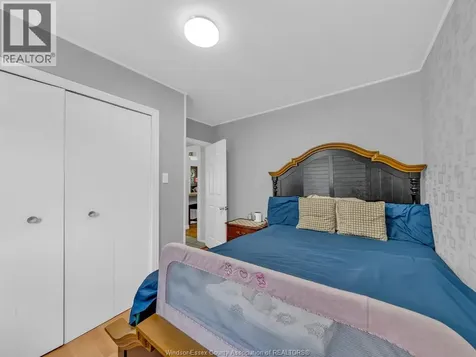 1218 California Avenue Windsor ON N9B 2Z9