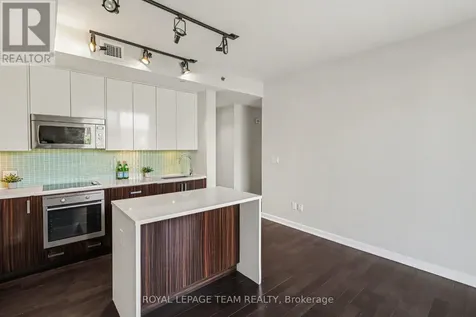 300 Lisgar Street East Ottawa ON K2P 0E2