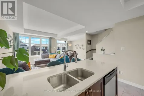 516 Thimbleberry Row Ottawa ON K4A 1C3
