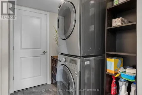 516 Thimbleberry Row Ottawa ON K4A 1C3