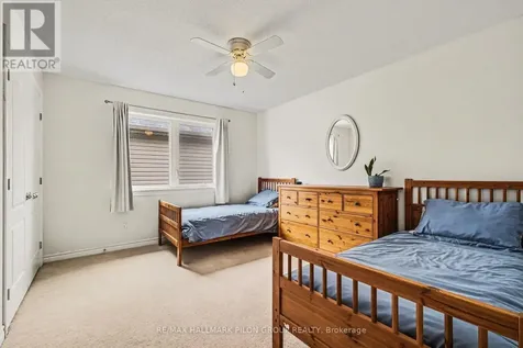 1878 Montmere Avenue Ottawa ON K4A 0L7