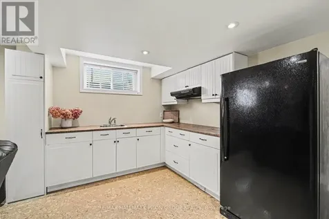 1878 Montmere Avenue Ottawa ON K4A 0L7