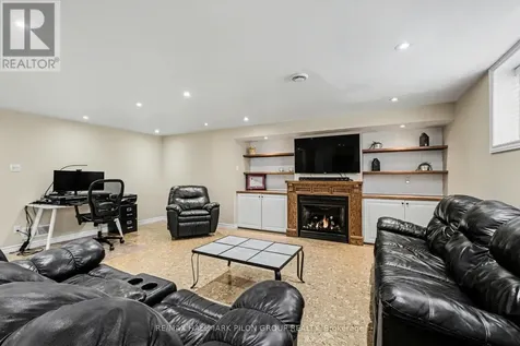 1878 Montmere Avenue Ottawa ON K4A 0L7