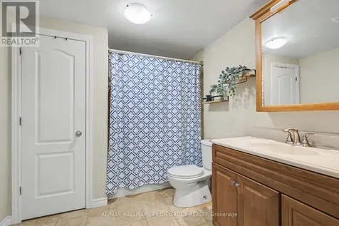 1878 Montmere Avenue Ottawa ON K4A 0L7