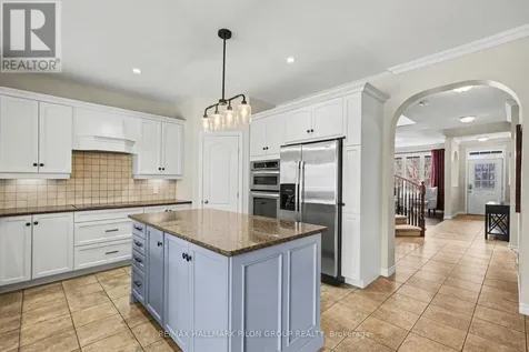 1878 Montmere Avenue Ottawa ON K4A 0L7