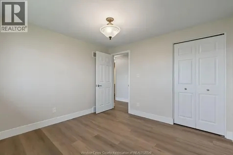 157 Fairview Avenue East Essex ON N8M 2R3