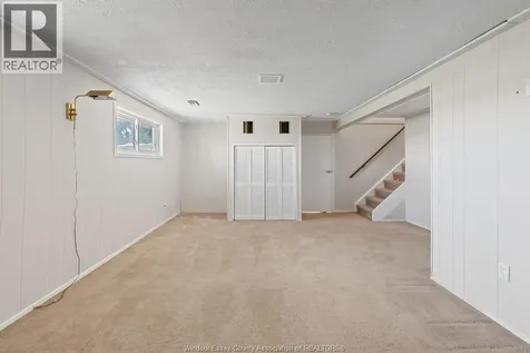 157 Fairview Avenue East Essex ON N8M 2R3