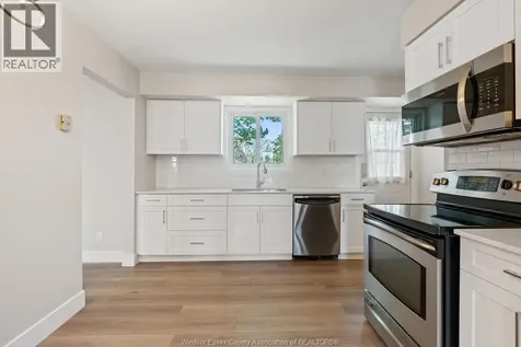 157 Fairview Avenue East Essex ON N8M 2R3