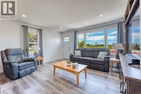 9624 Walker Road Mcgregor ON N0R 1J0