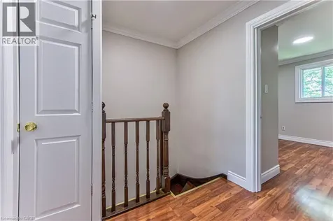 120 Ralgreen Crescent Kitchener ON N2M 1T9