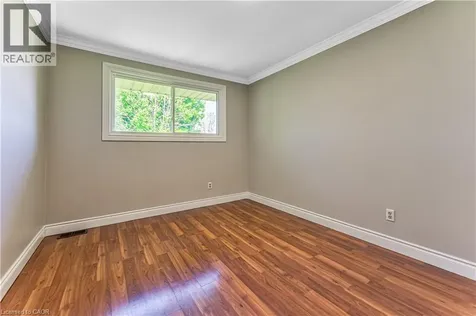 120 Ralgreen Crescent Kitchener ON N2M 1T9
