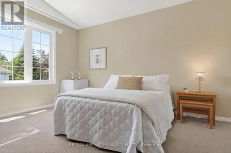 136 Fourth Street East Cornwall ON K6H 2H9