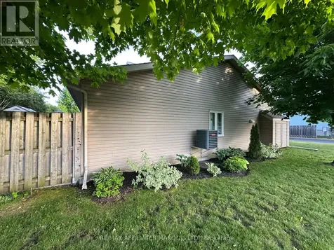 136 Fourth Street East Cornwall ON K6H 2H9