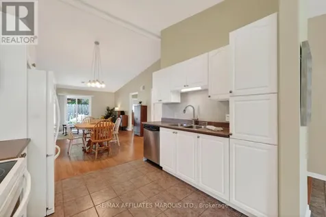 136 Fourth Street East Cornwall ON K6H 2H9