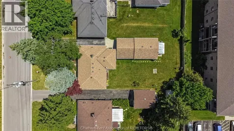 24 Galbraith Street Chatham ON N7L 3X7