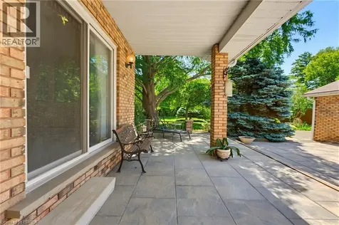 22 Dunsdon Street Brantford ON N3R 3J3