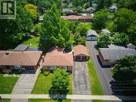 22 Dunsdon Street Brantford ON N3R 3J3
