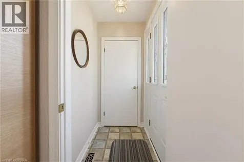 22 Dunsdon Street Brantford ON N3R 3J3