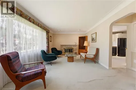 22 Dunsdon Street Brantford ON N3R 3J3