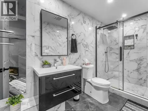 840 Rossini Boulevard Windsor ON N8Y 2Z3
