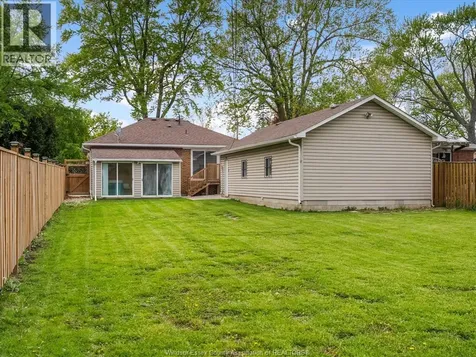 840 Rossini Boulevard Windsor ON N8Y 2Z3