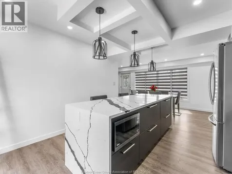 840 Rossini Boulevard Windsor ON N8Y 2Z3