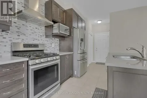 906 Whimbrel Way Ottawa ON K2J 6C5