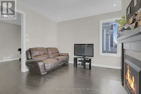 906 Whimbrel Way Ottawa ON K2J 6C5