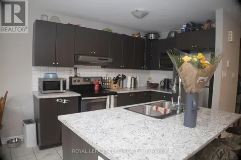 139 Sweetwater Lane Ottawa ON K2T 0L3